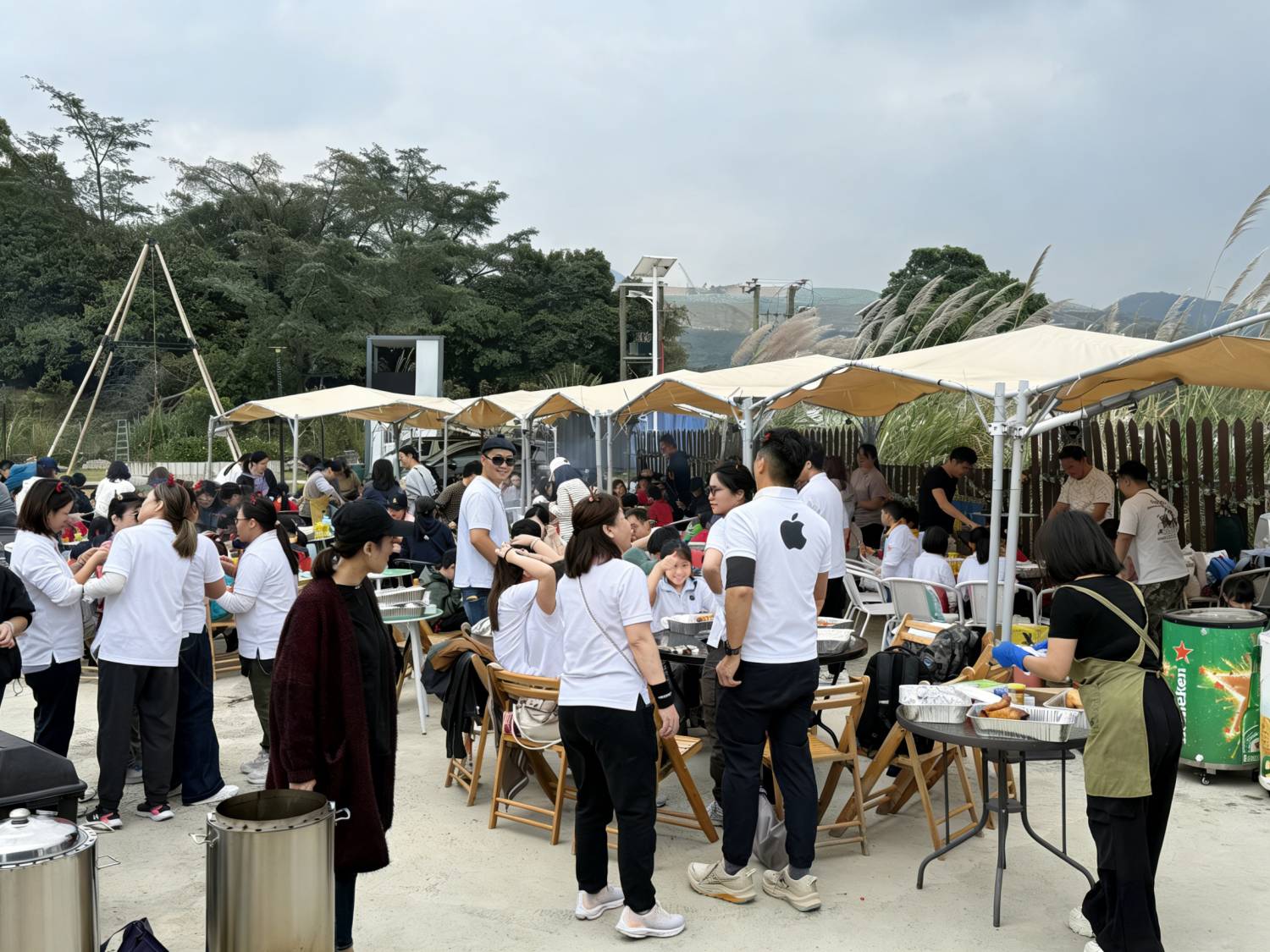 【Park Nature Hillside BBQ】BBQ Set for 6 Person
