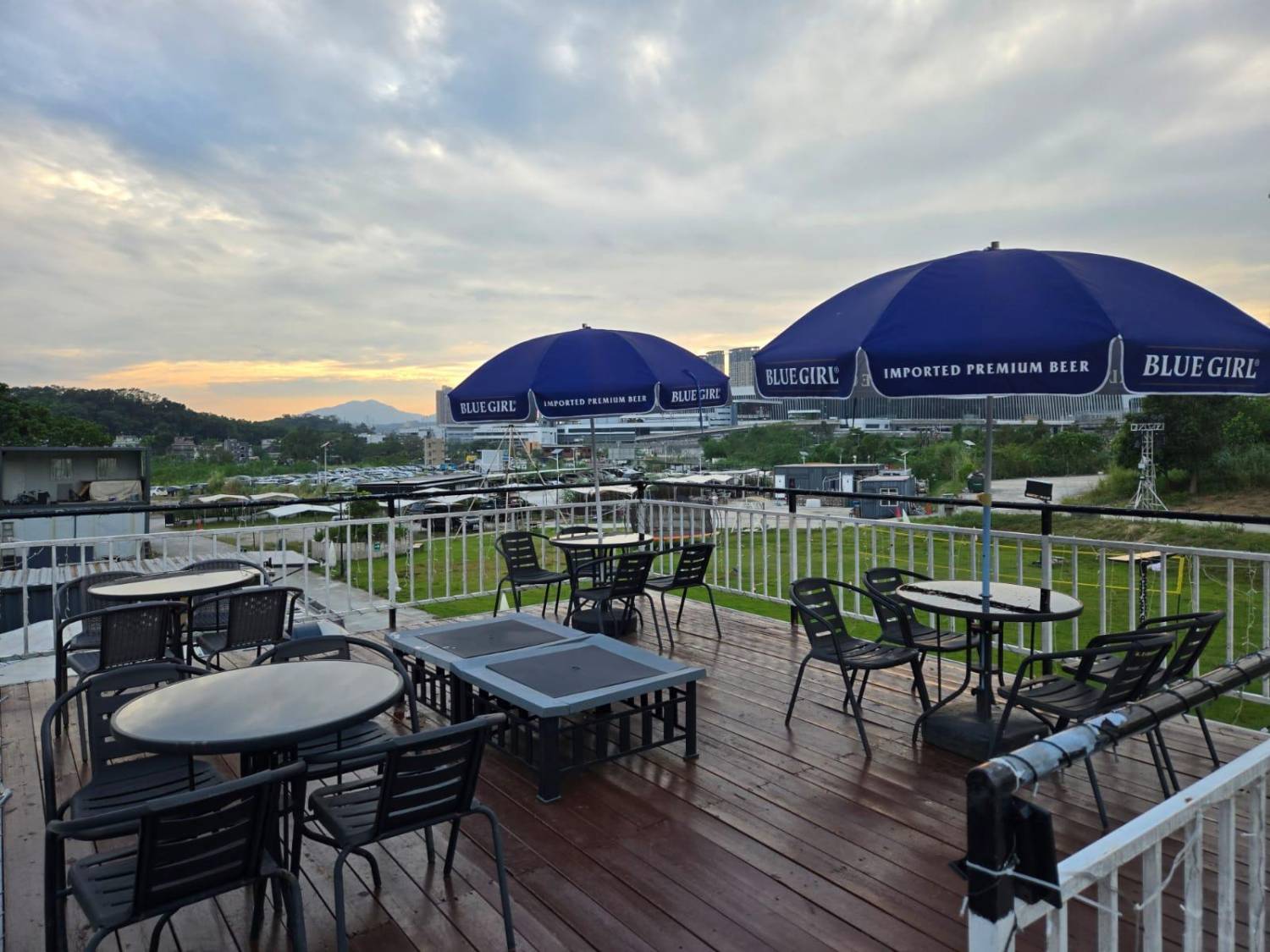 【星空寵物派對房 】PARTY ROOM DAY CAMPING < 包BBQ爐 >